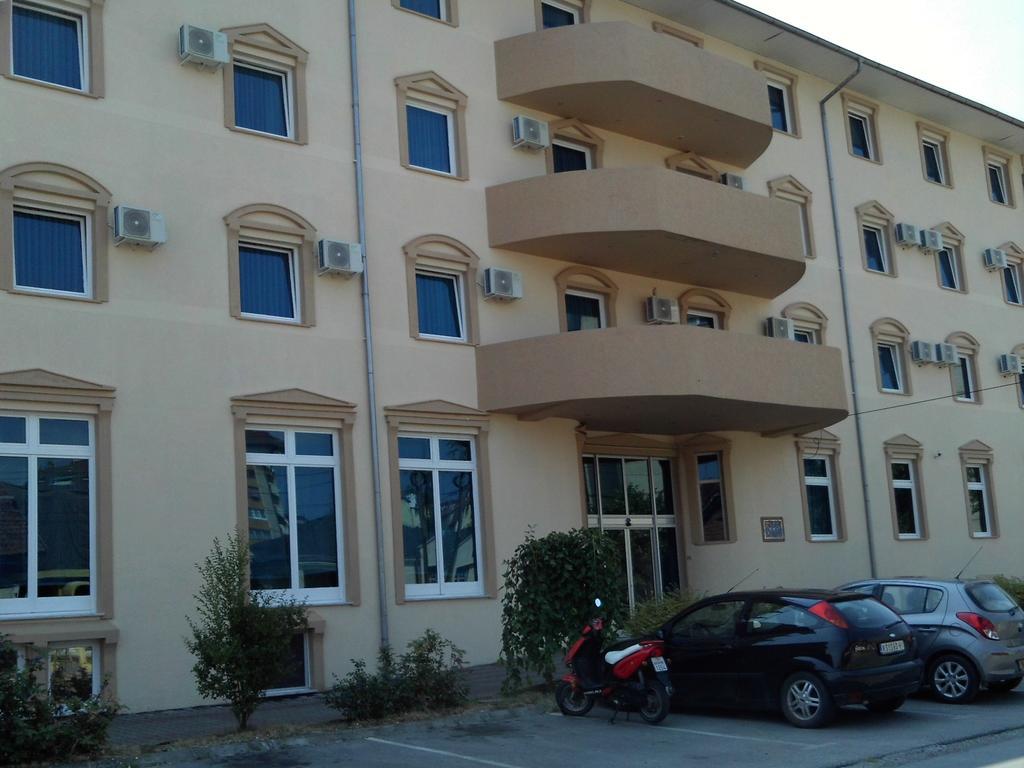 Guest House Dabi Krusevac Exterior photo